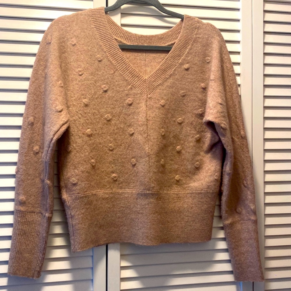 Mauve color sweater size Small